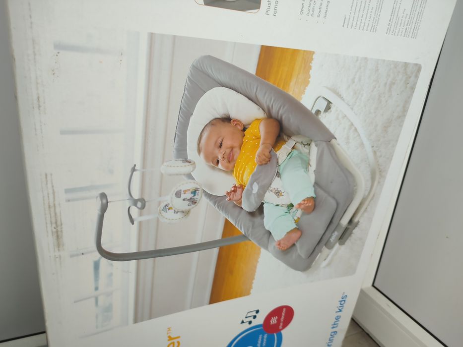 Продаю шезлонг для малышей