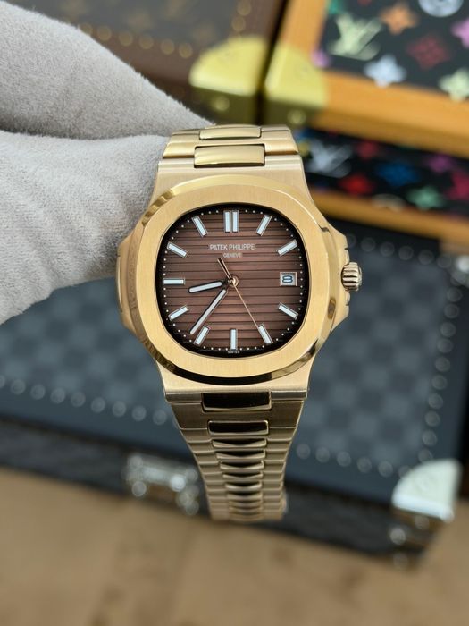CEAS Patek Philippe Nautilus Rose Gold – Swiss Made – Gravat AU750