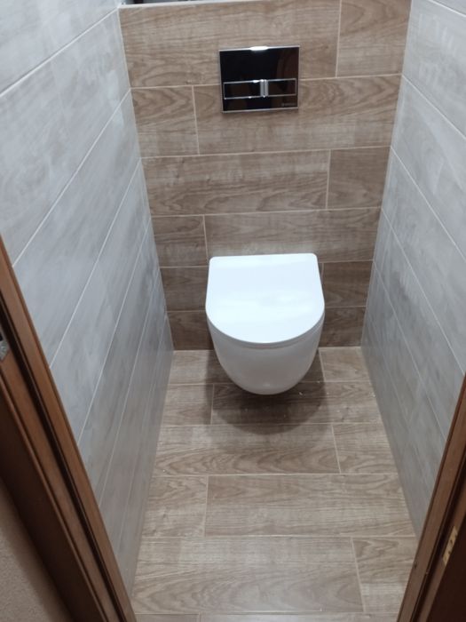 Сантехник. Ремонт подвесных унитазов..