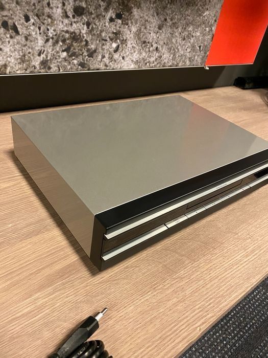 Bang&olufsen DVD + HDR - CD Player, înregistrare pe hard disk