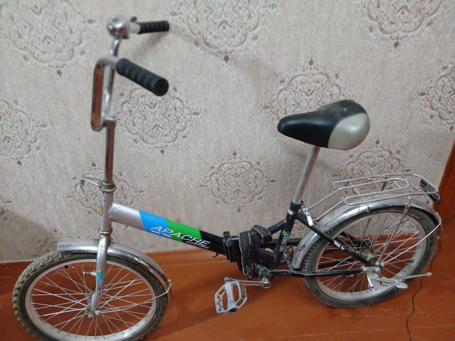 Sotiladi velosiped Apache atigi 400 ming som sotiladi shoshiling !!!
A