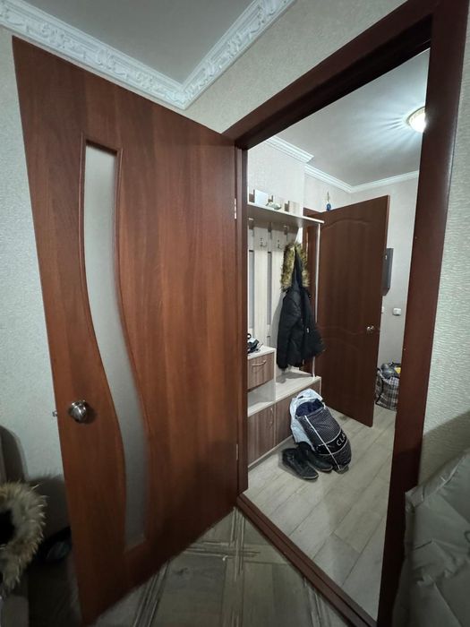 Продам межкомнатные двери