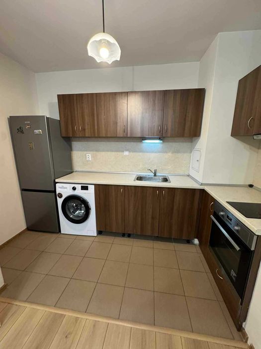 Дава се под наем Двустаен апартамент в София, Слатина - 65 кв.м за 623.22 € - Снимка #2