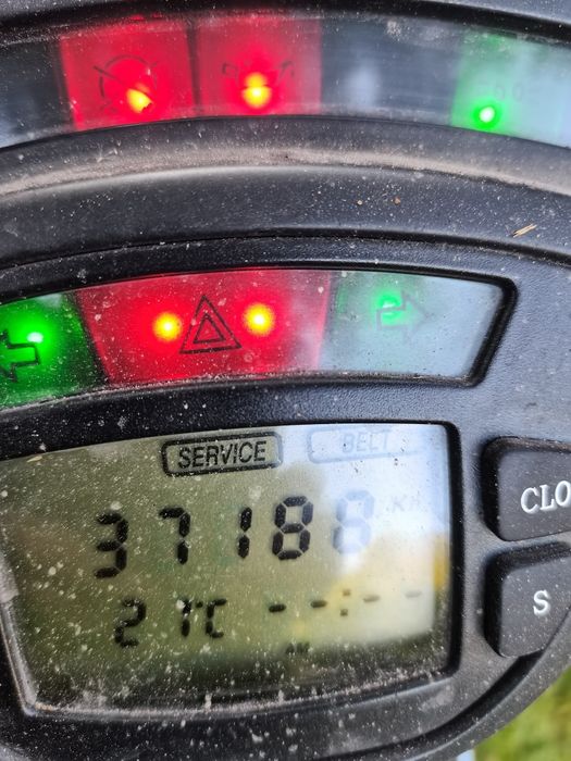 Vând Scuter Piaggio X9