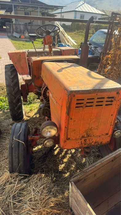 трактор Т————— 25