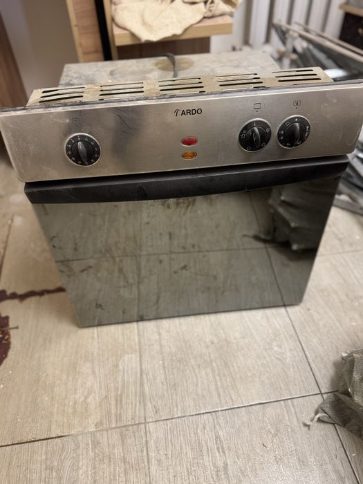 Продам духовой шкаф Ardo