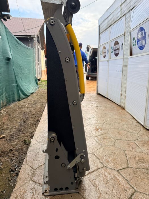 Lift persoane cu dizabilitati