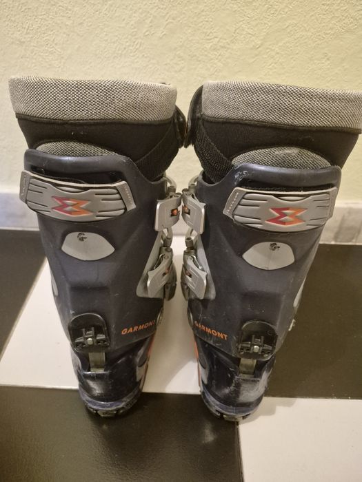Ски обувки на Garmont за мъж