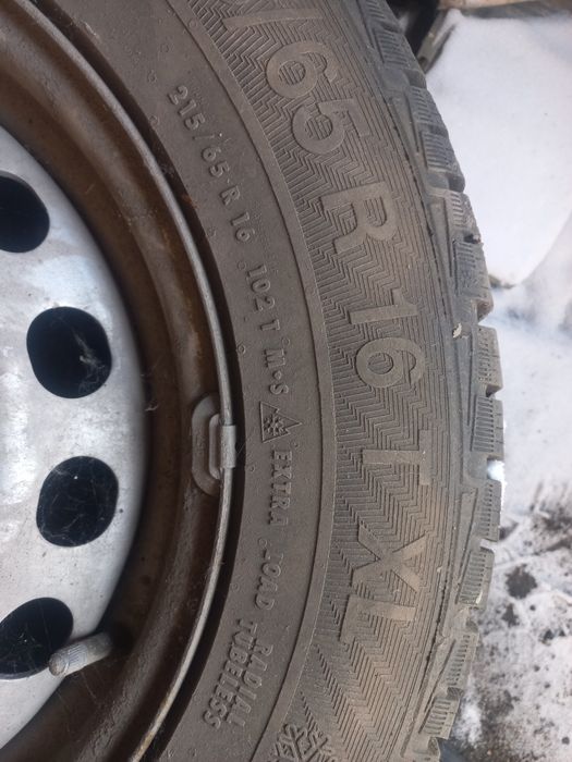 Пррдам Шины с дисками.