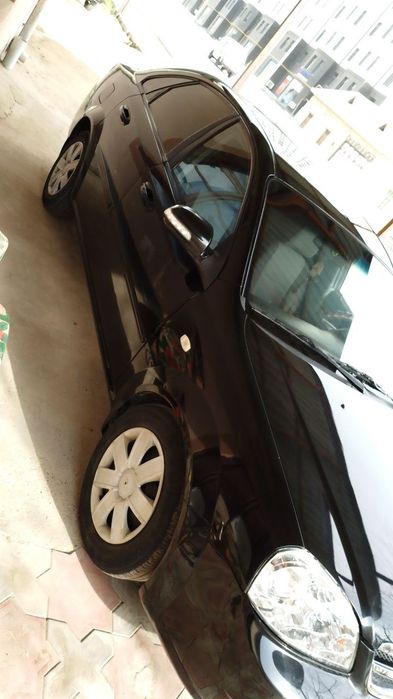 Продается авто машина лассети