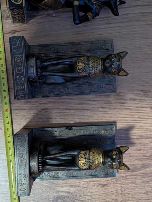 Set statuete decorative Egiptul Antic (Anubis, Bastet, Isis)