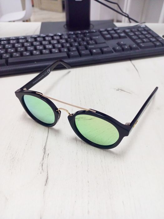 Солнцезащитные очки Polar