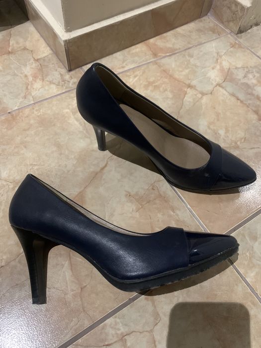 Дамски обувки