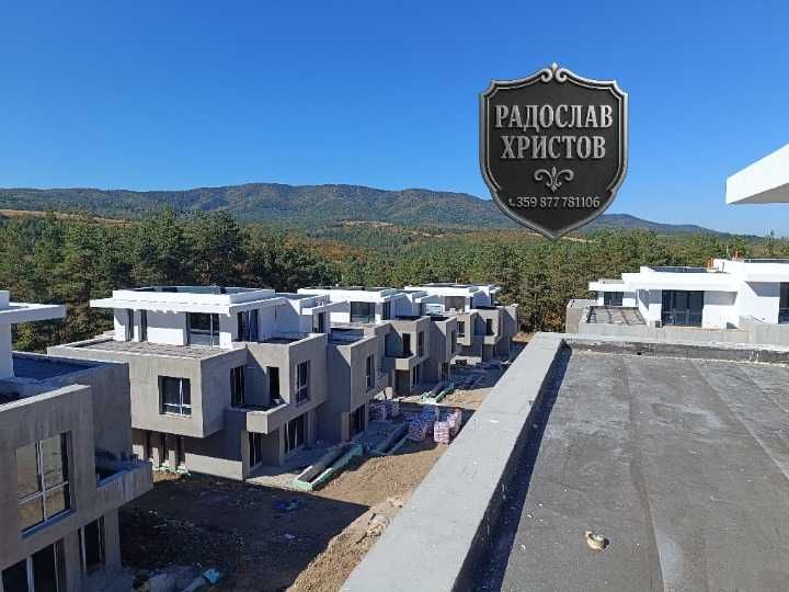 Продава се Къща в София, Красна поляна 1 - 338 кв.м за 0 €/кв.м - Снимка #5