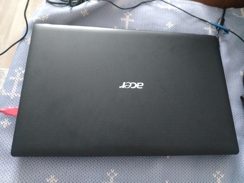 Продам Ноутбук айсер