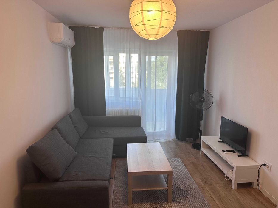 Apartament 2 camere, str Tarnita