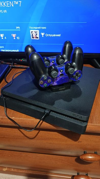 Ps4 slim 1 tb. Меганабор + 2 геймпада + диски
