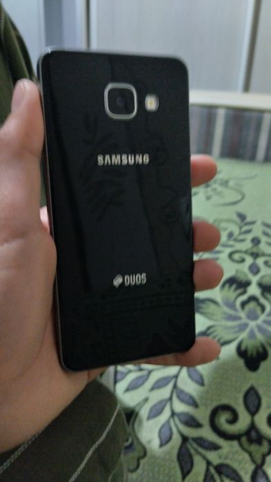 Продам Samsung galaxy A3 6