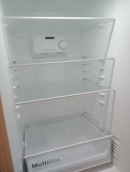 Срочно продам холодильник