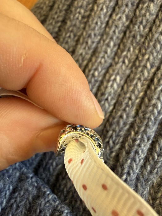 Broscuta pandora originala