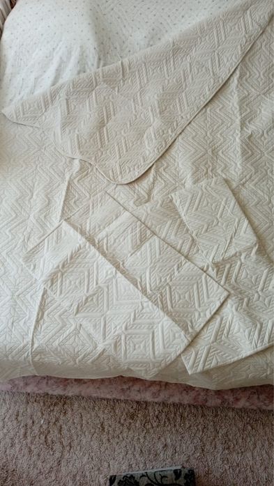 Продам новое поркывало