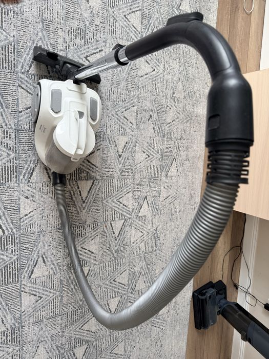 Пылесос тефаль рабочии