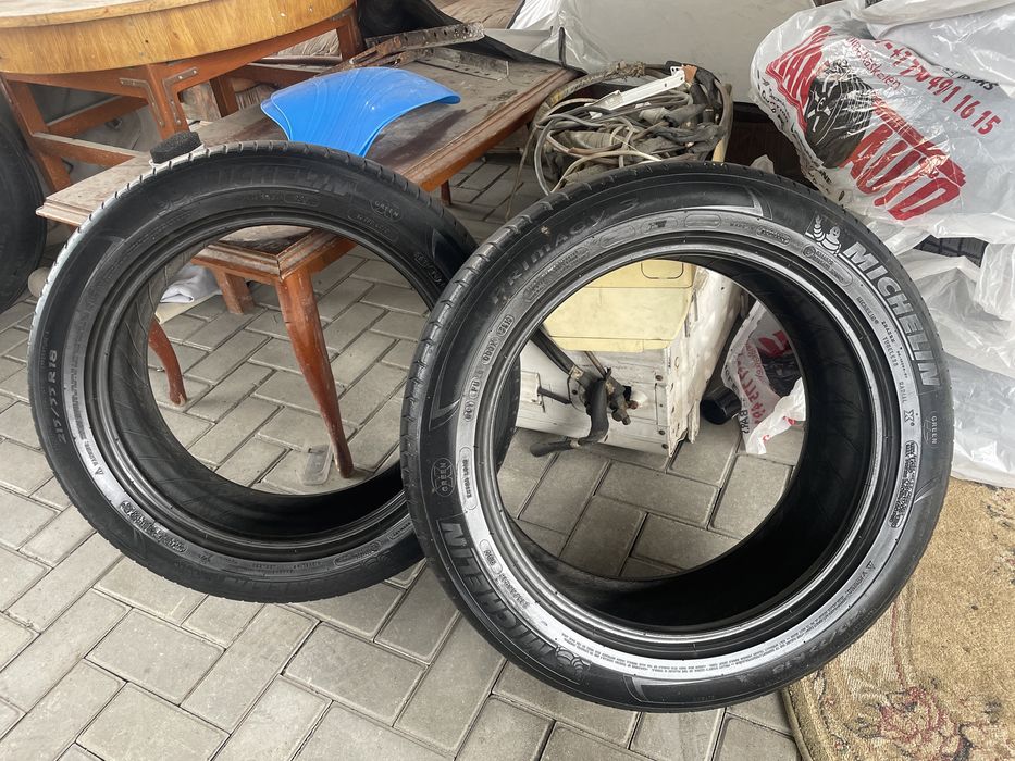 Продам летний комплект резины мишлен