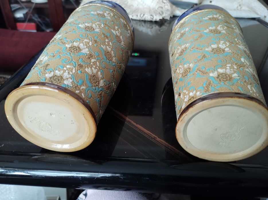 Роял Долтън чифт вази старинни