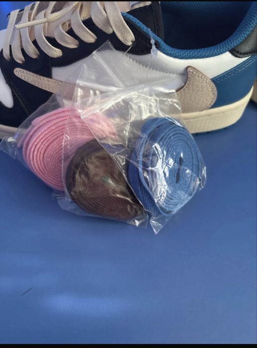 Air Jordan 1 low x Travis Scott x Fragment