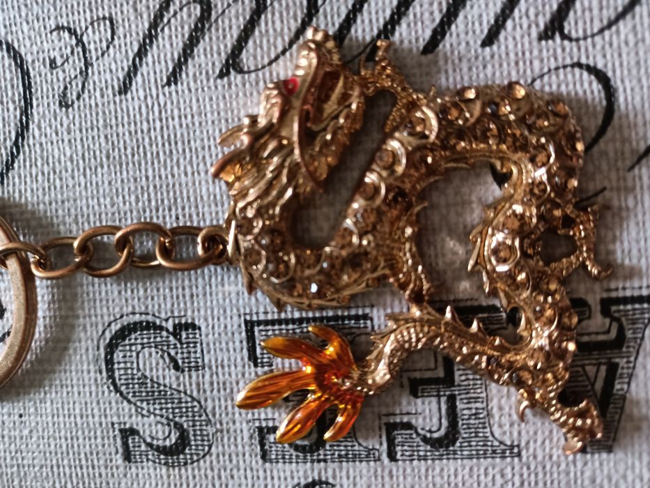 Брелок  Дракона новый