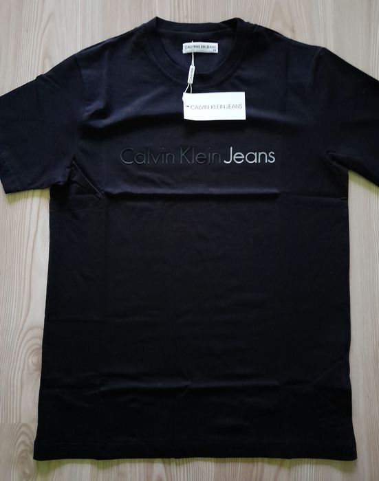 Нови тениски къс ръкав