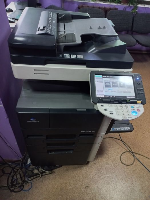 Konica minolta bizhub 223