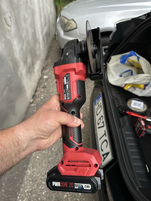 Oferta: Vand Flex SKILL + statie incarcare+ acumulator 2 AH!