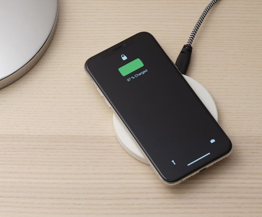 Vand incarcator wireless