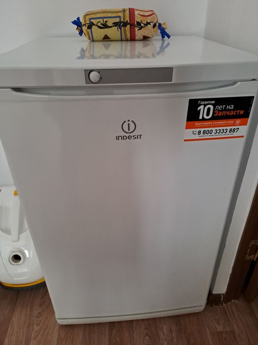 Морозильник Indesit, в хорошем состоянии.