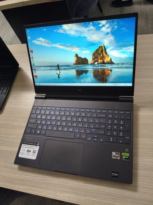 Hp victus Ryzen 5 7535HS ddr5 8GB , rtx 2050