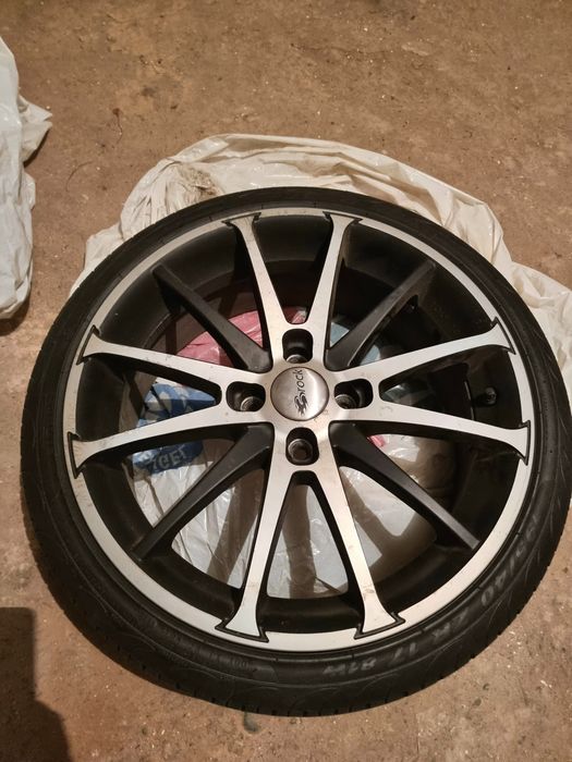Jante RC Design RC18 cu Cauciucuri Pirelli