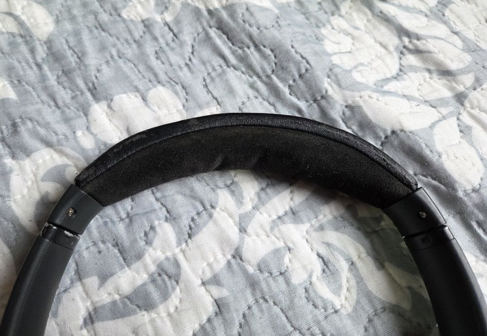 Vand casti bluetooth Bose QC 35