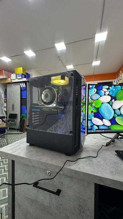 КОМПЮТЕРЬ Игровой набор отличный состояние процессор усилинный