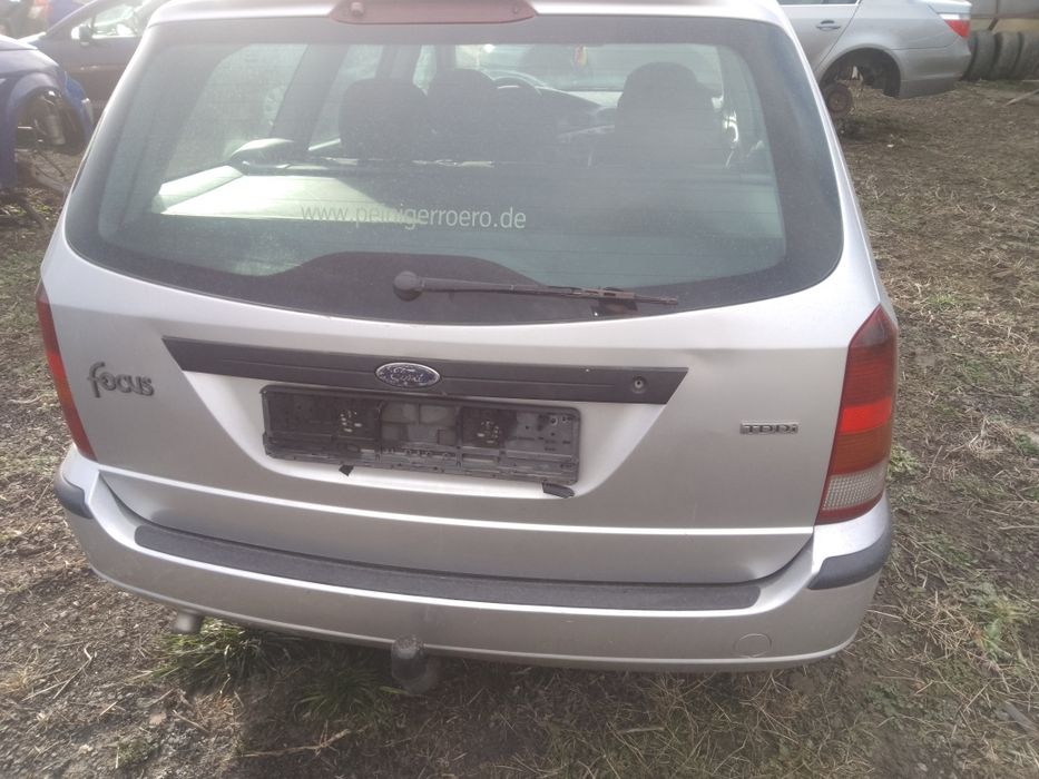 Dezmembrez Ford focus 1 1 8 Tddi Anul 2000