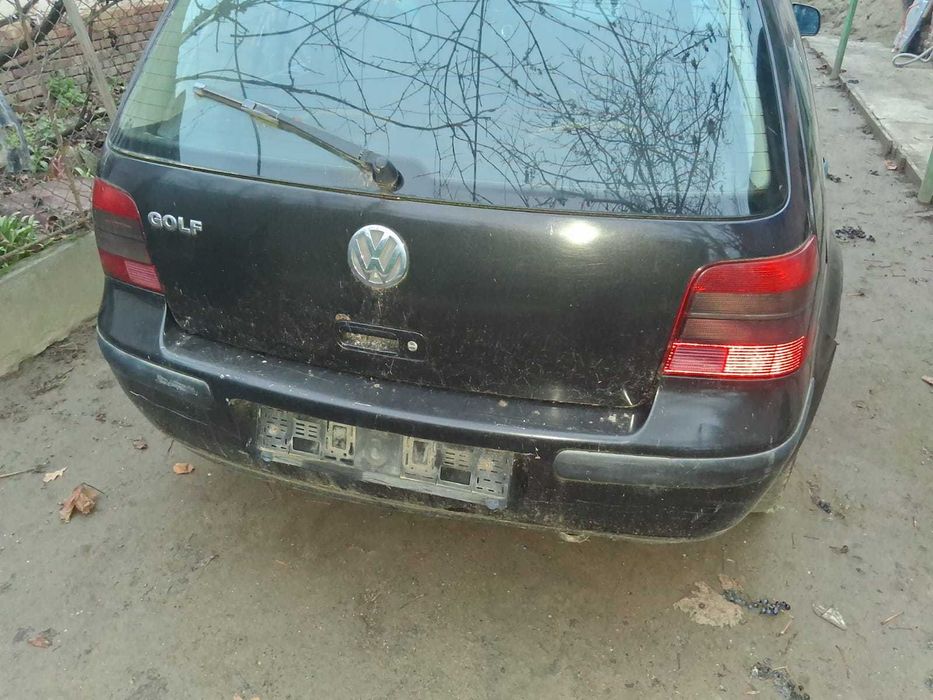 Piese golf 4 1,4 benzina detalii in anunt