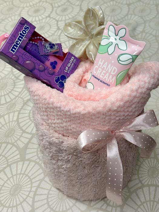 Set cadou Valentine’s Martisor Ziua Femeii