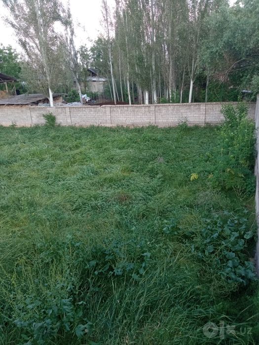 Darxan mahalladan 3 sotix yer sotiladi