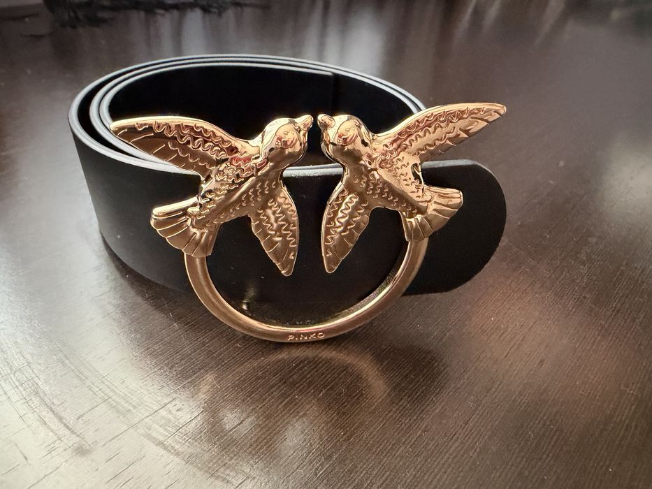 Черен колан Pinko