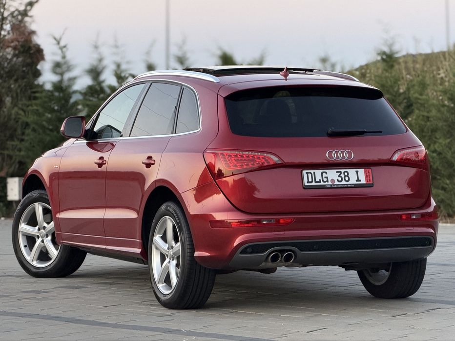 Audi Q5 “ Quattro / 3x S-Line “ Panoramic, Webasto, Full Led, Alcantara, Navi, Moduri Condus, By-Xenon, Scaune electrice, Bose, Comeni, Senzori FULL !