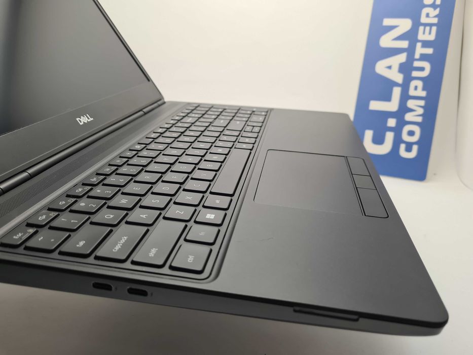 Dell Precision 7560   i7 11850H/32GB/512GB/RTX A3000-6GB/4K/Подсветка