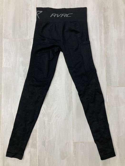 Pantaloni compresie Revolution Race S-M dama