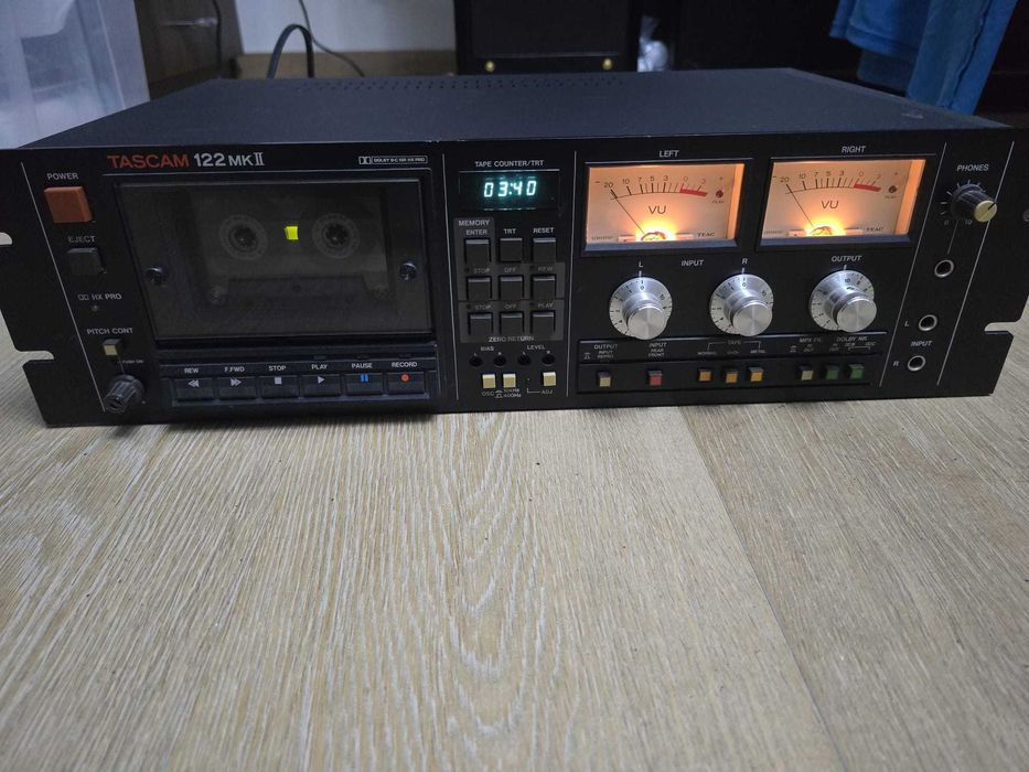 Tascam 122 MKII – Defect, pentru piese / mentenanta, 120V