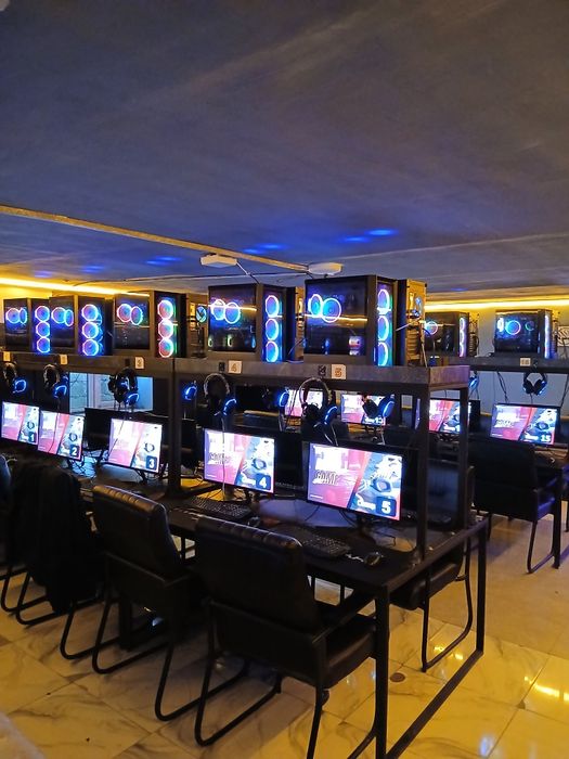 Tayyor Gameclub uchun 50ta kompyuter