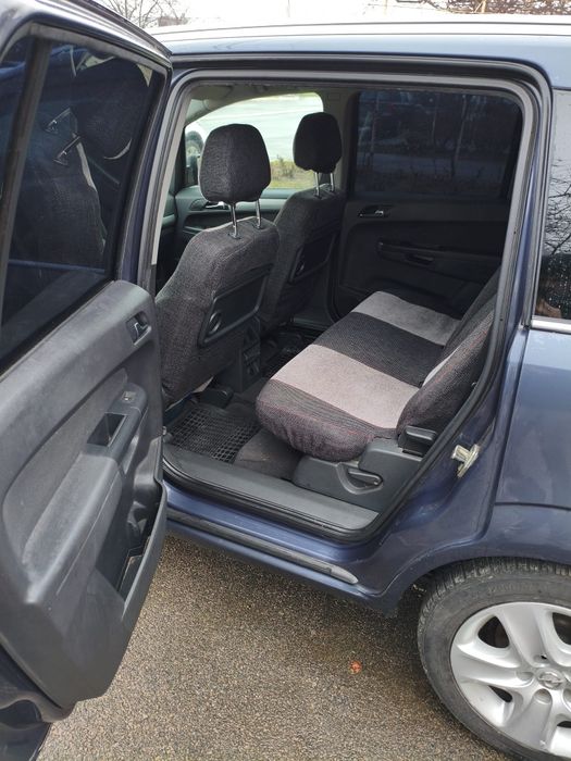 Vând Opel Zafira B 7 locuri